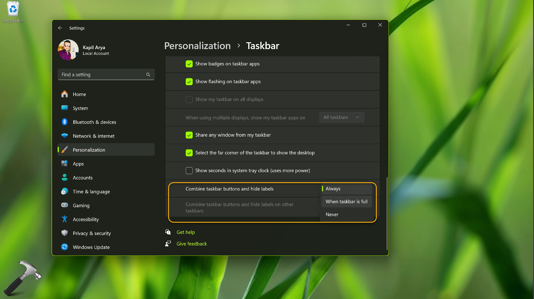 Never combine taskbar buttons