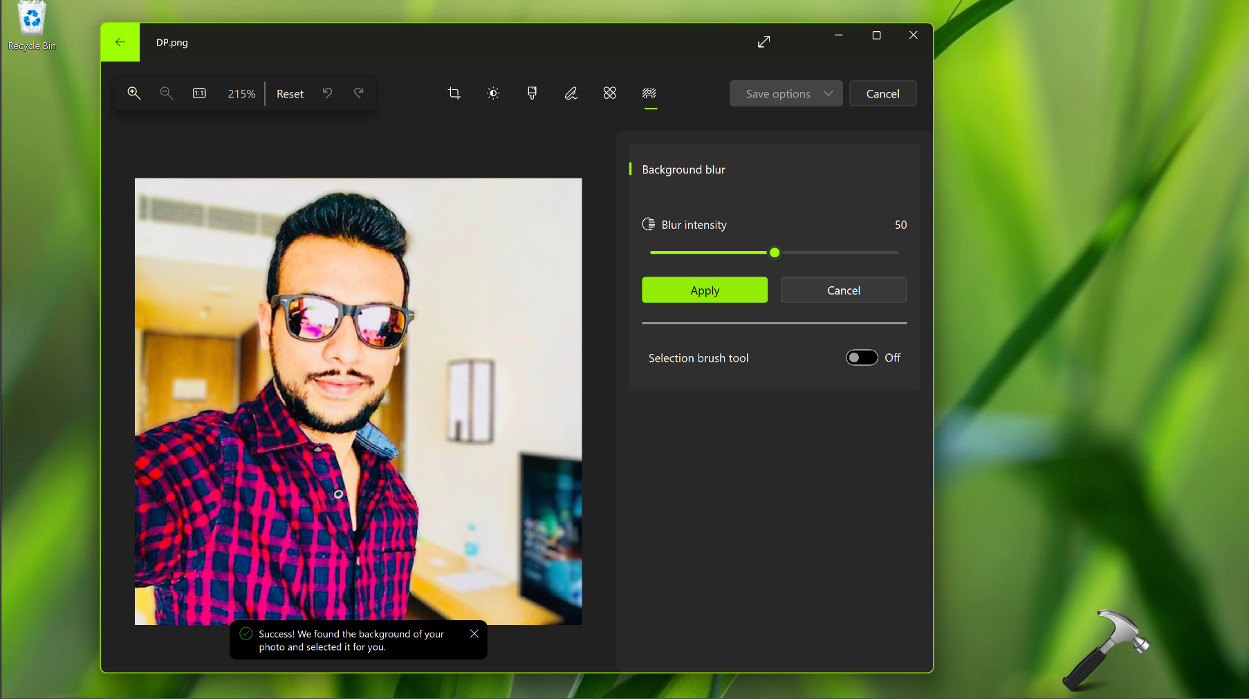 Photos app can blur background